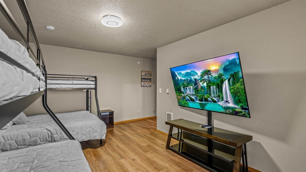 Photo of Bedroom in Lents