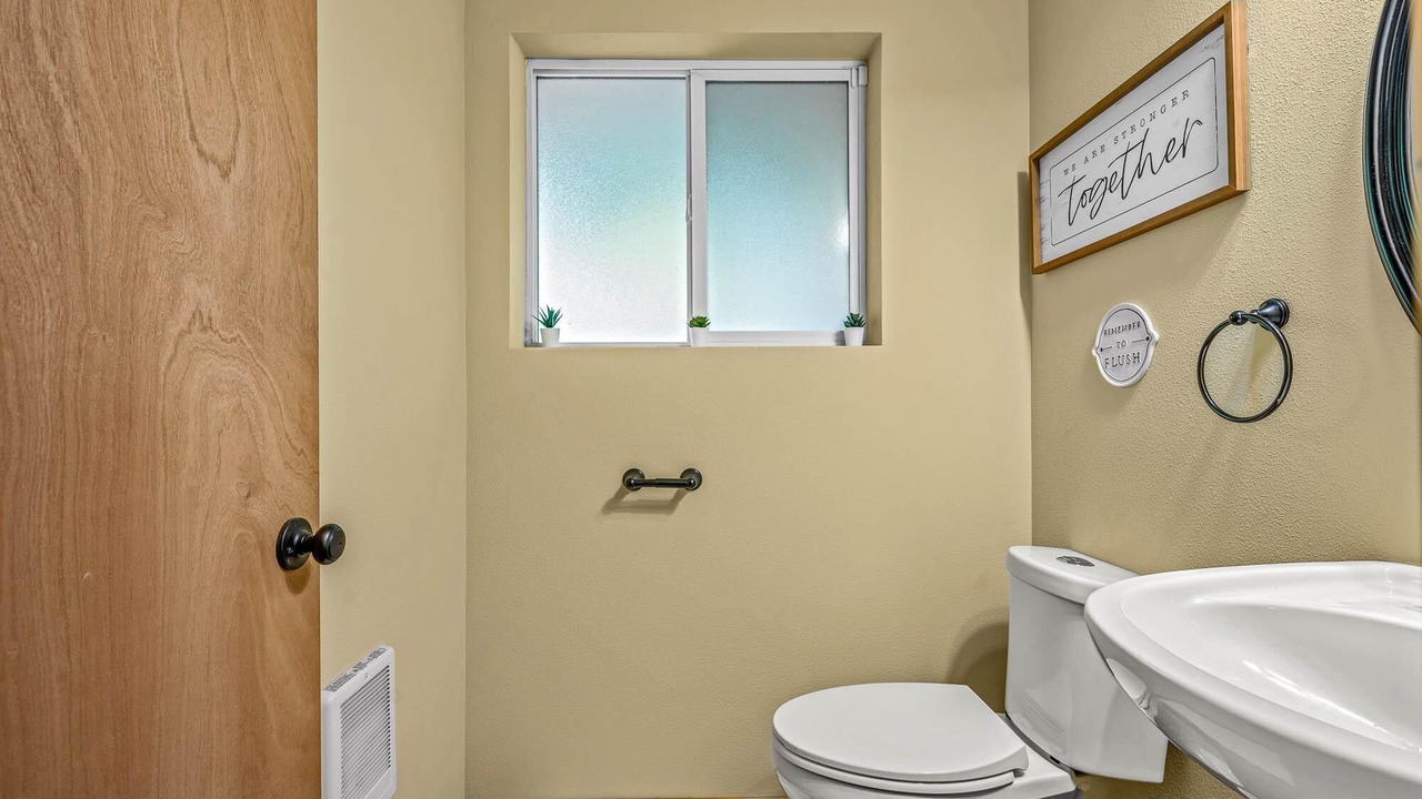 Photo of Bathroom in Lents