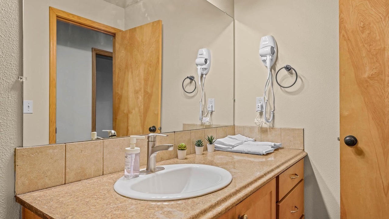 Photo of Bathroom in Lents