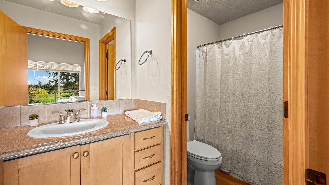 Photo of Bathroom in Lents
