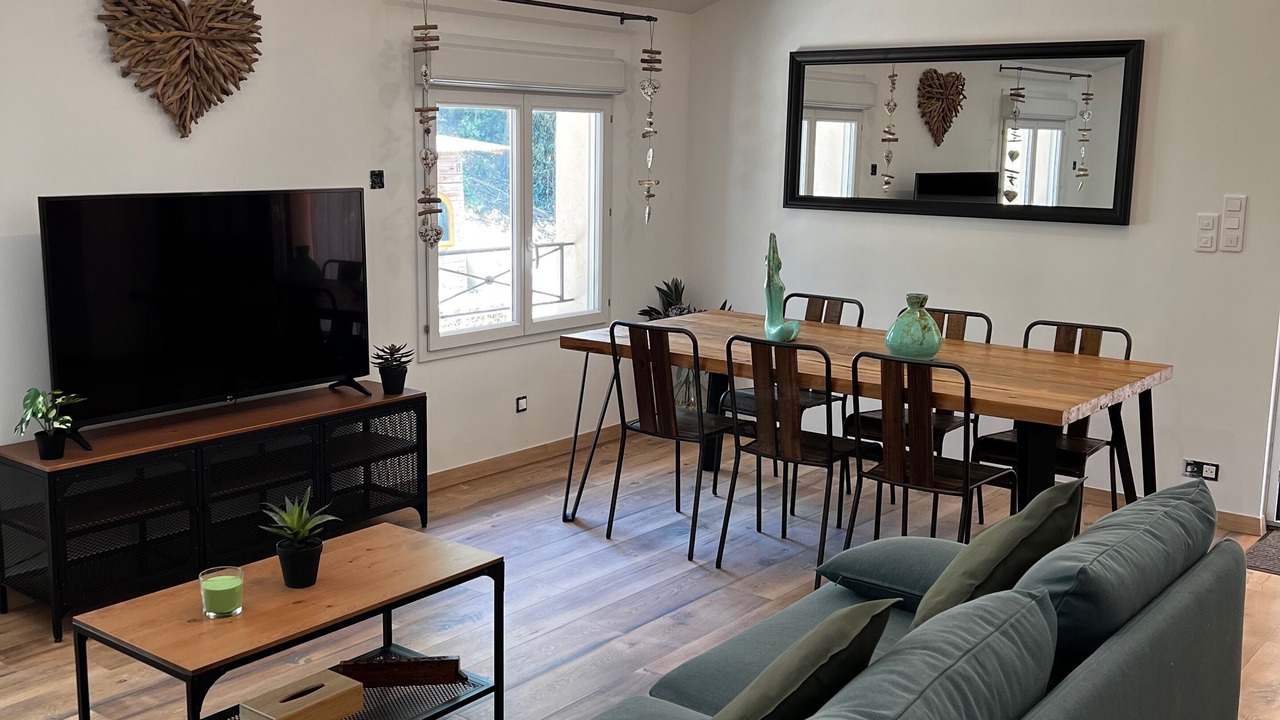 Photo of Livingroom in Saint-Martin-d'Ardeche