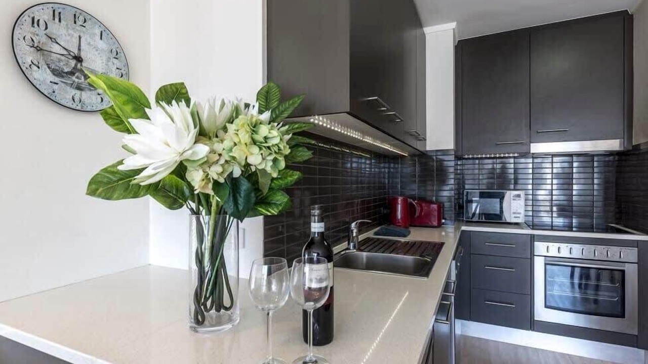 Photo of Others in Elizabeth Bay