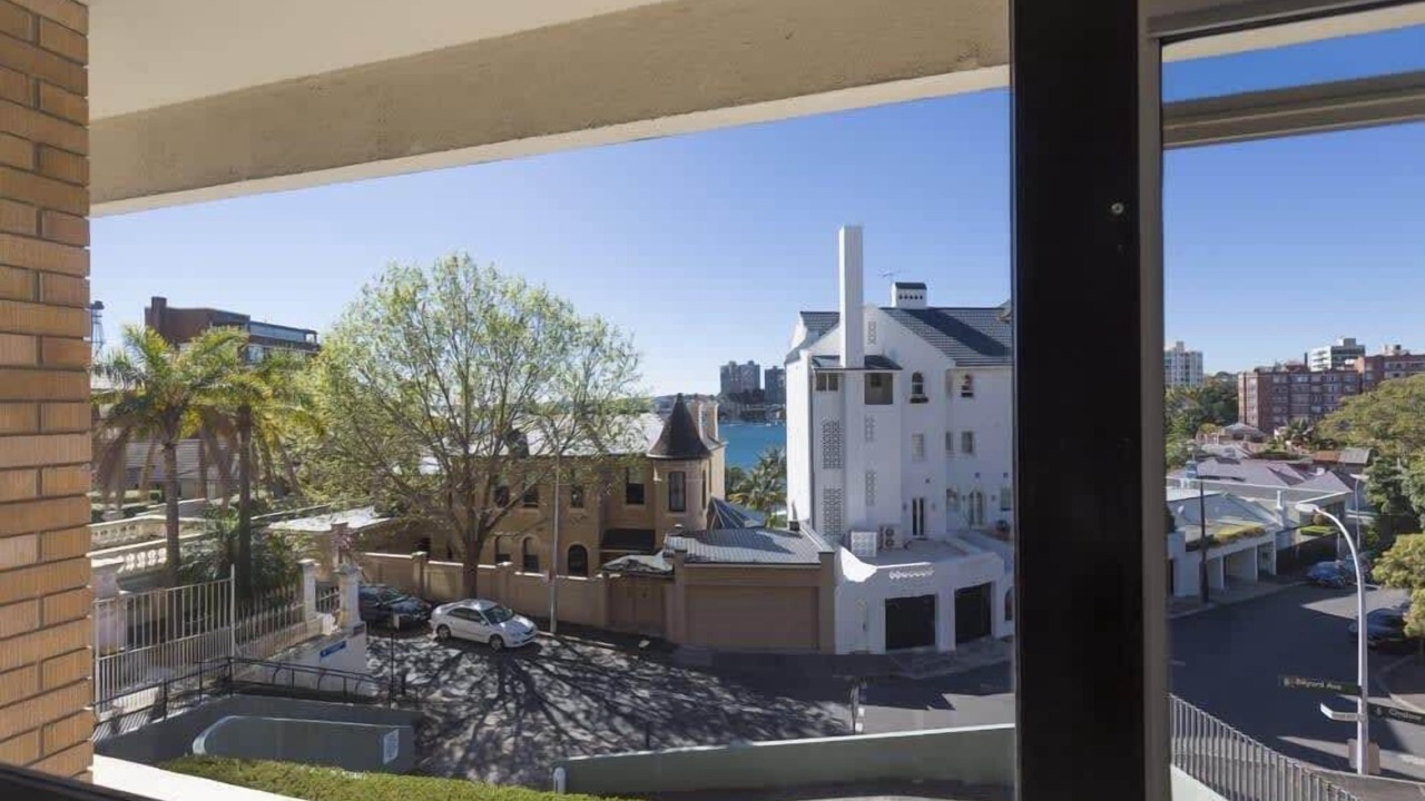 Photo of Others in Elizabeth Bay