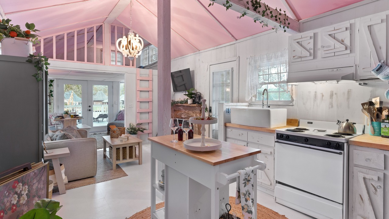 Photo of Kitchen in Maurepas