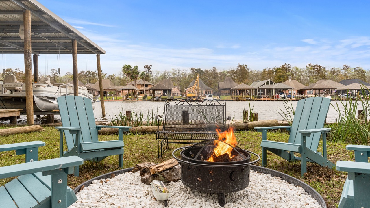 Photo of Others in Maurepas