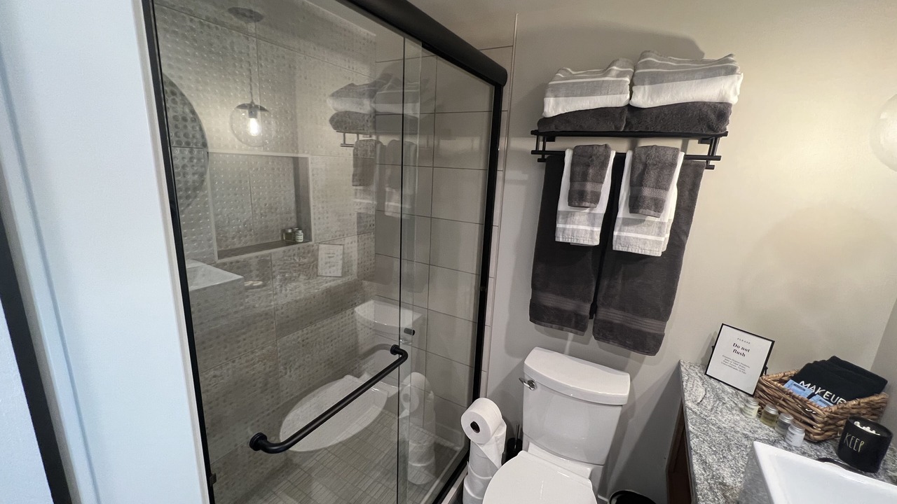 Photo of Bathroom in Lake Ozark