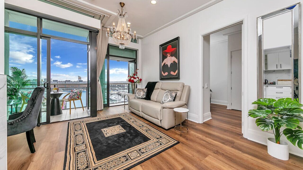 Photo of Livingroom in Auckland Central Business District