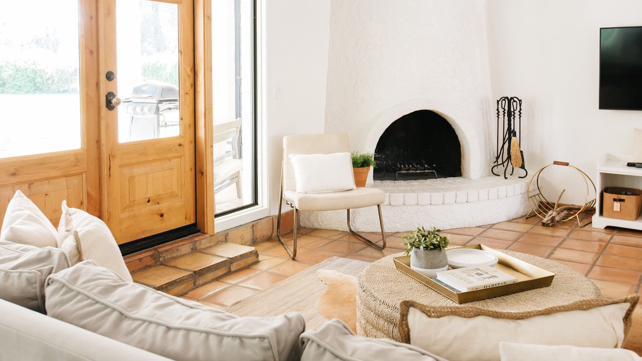 Photo of Livingroom in Gilbert