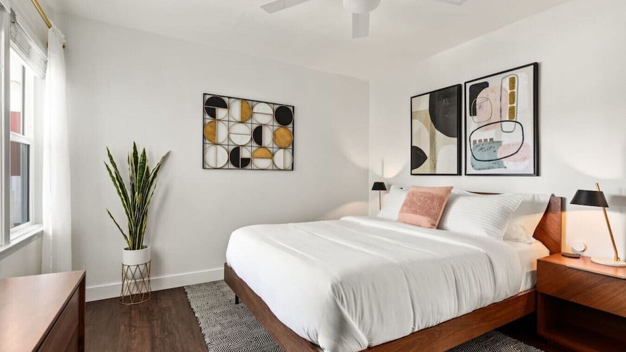 Photo of Bedroom in Alamitos Beach