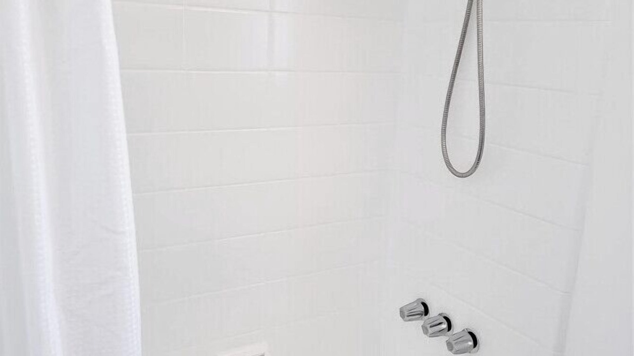 Photo of Bathroom in Alamitos Beach