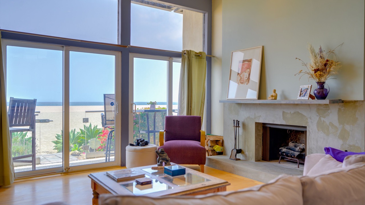 Photo of Livingroom in Marina Peninsula