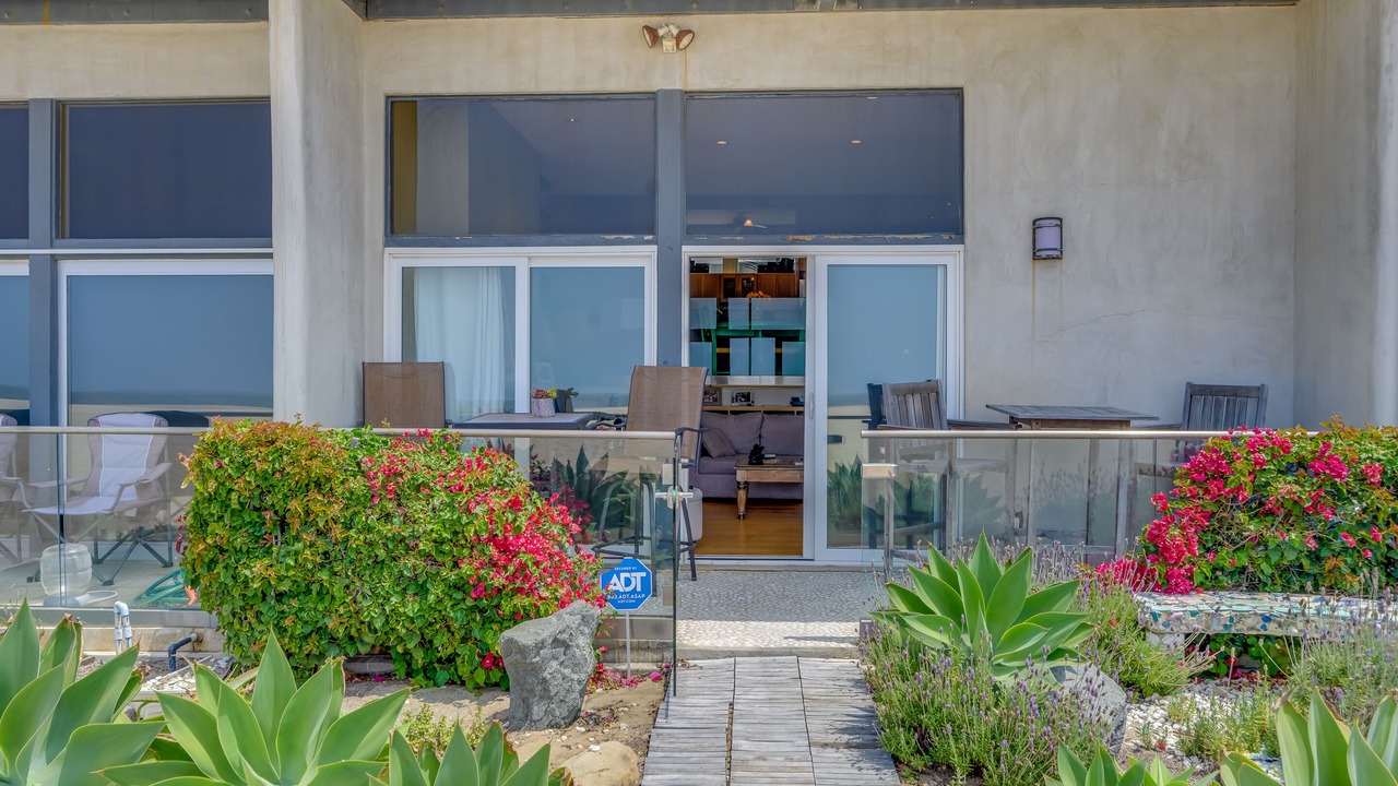 Photo of Patio Balcony in Marina Peninsula