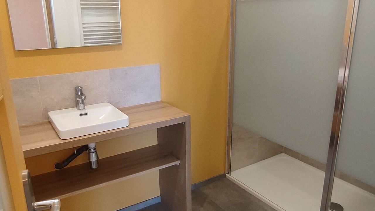 Photo of Bathroom in Guer