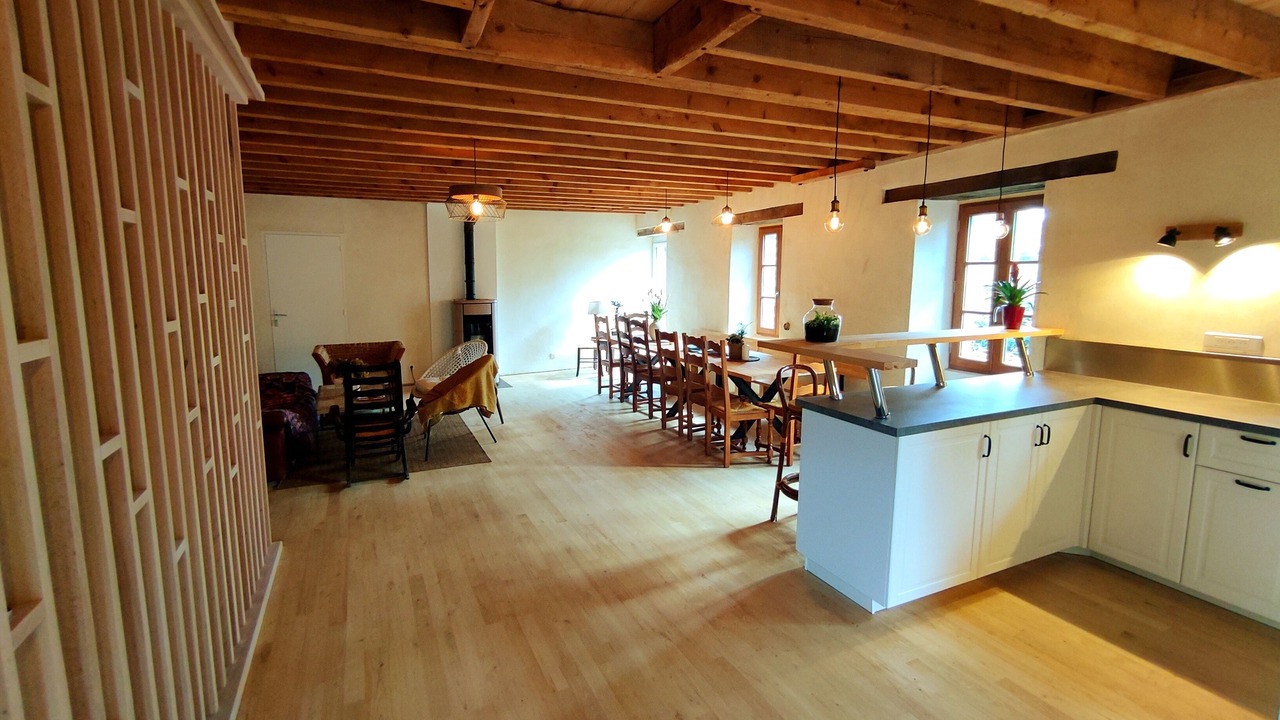 Photo of Others in Guer