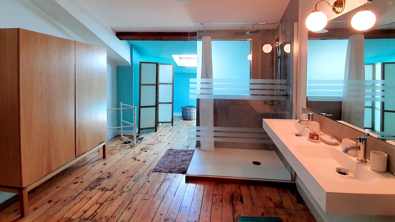 Photo of Bathroom in Cessales