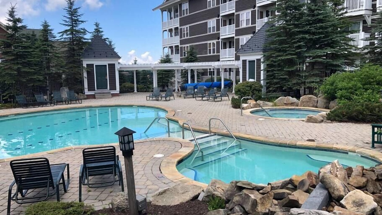 Photo of Outdoor in Snowshoe