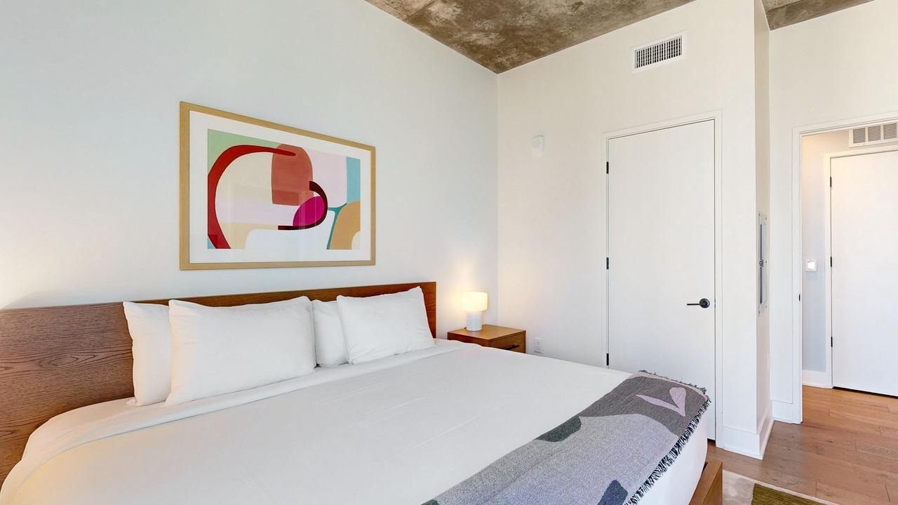 Photo of Bedroom in Rainey Street Historic District