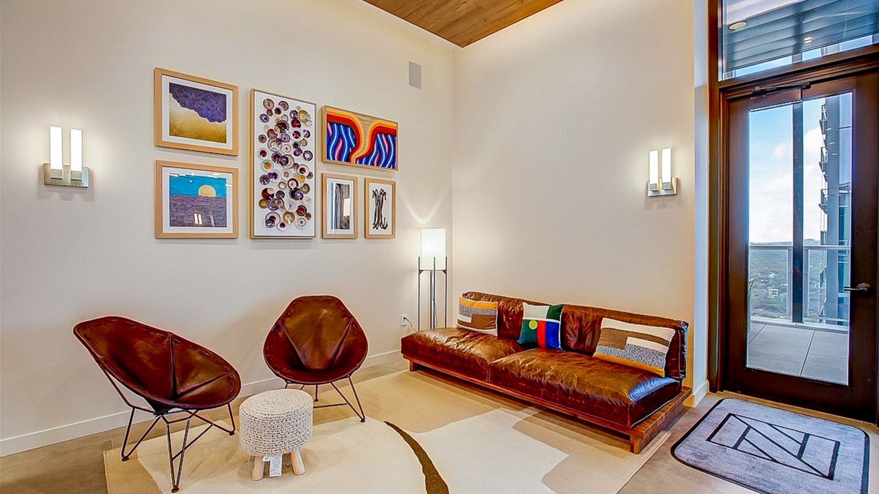 Photo of Livingroom in Rainey Street Historic District