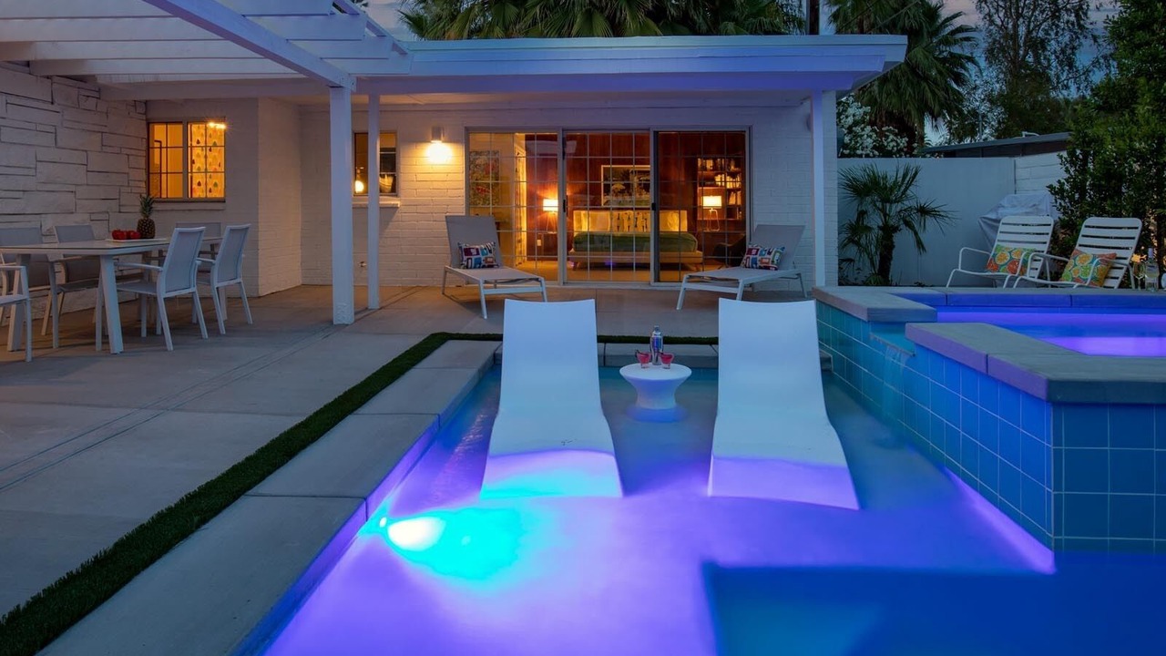 Photo of Outdoor in Warm Sands