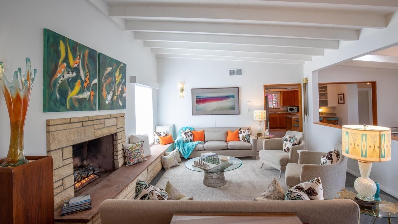 Photo of Livingroom in Warm Sands