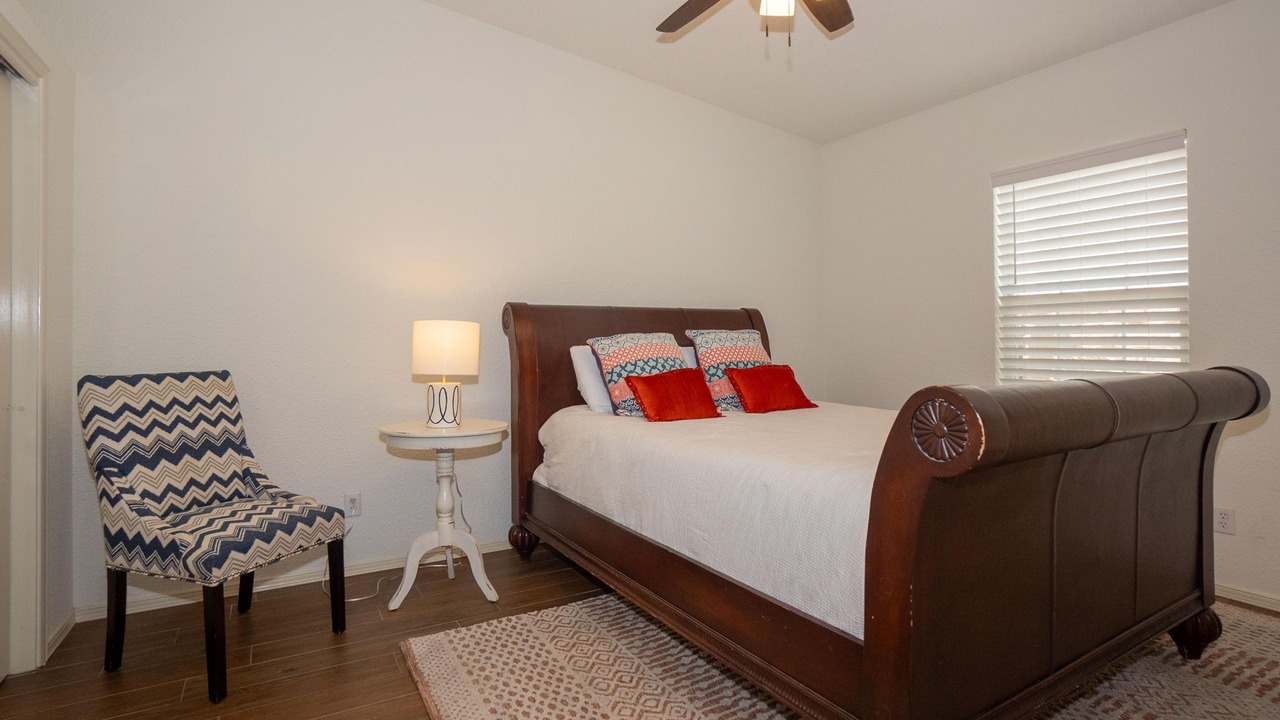 Photo of Bedroom in Biggs Field