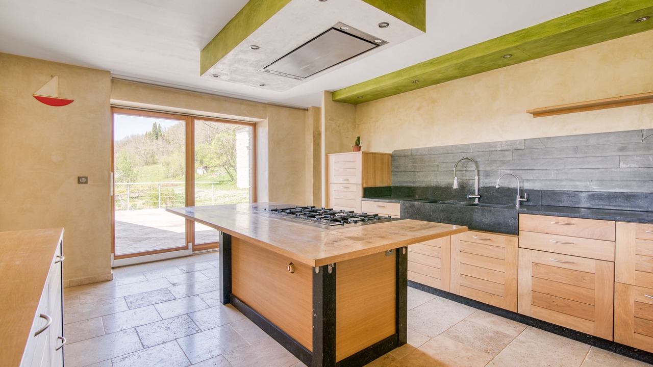Photo of Kitchen in Sainte-Alauzie