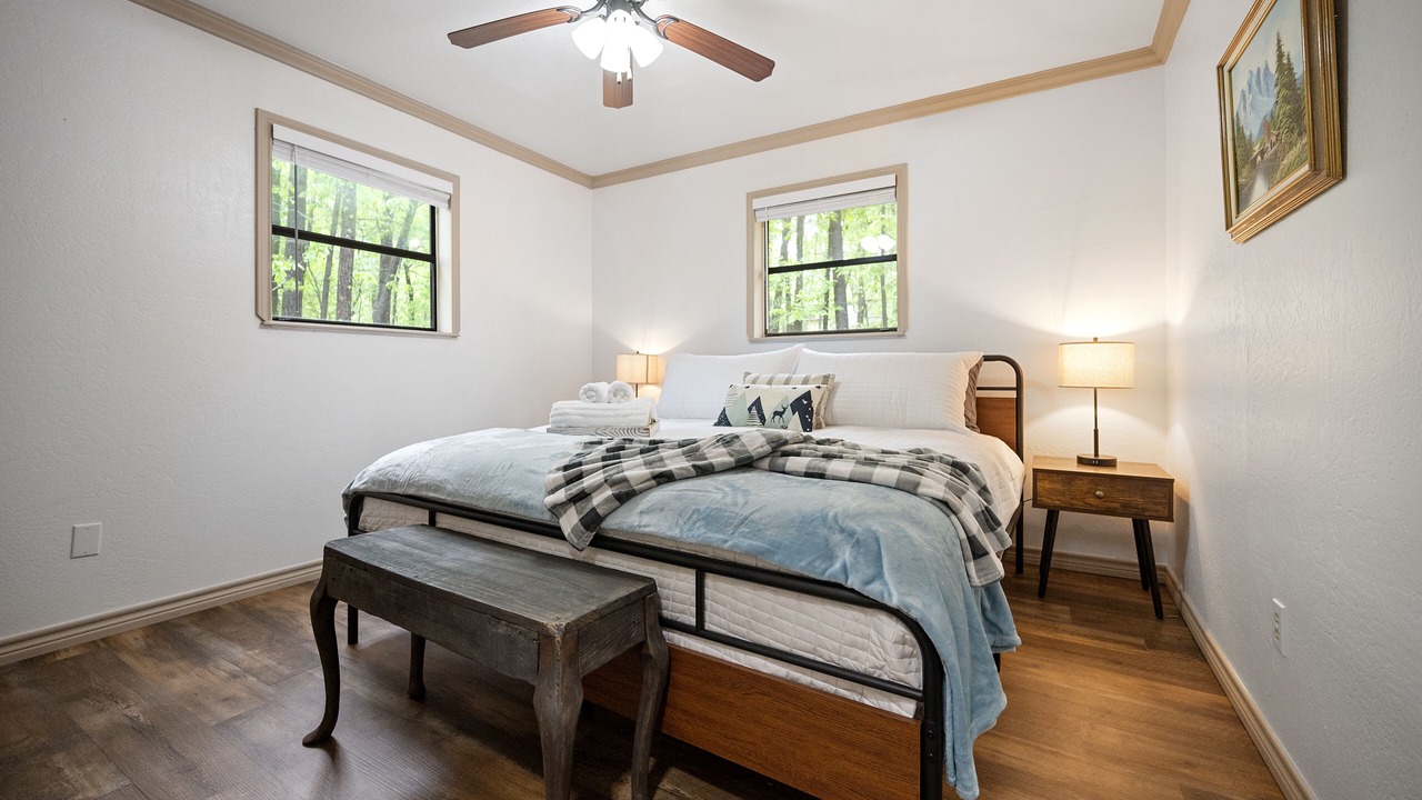 Photo of Bedroom in Broken Bow