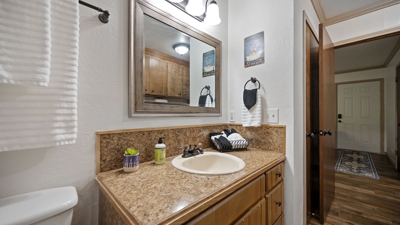 Photo of Bathroom in Broken Bow