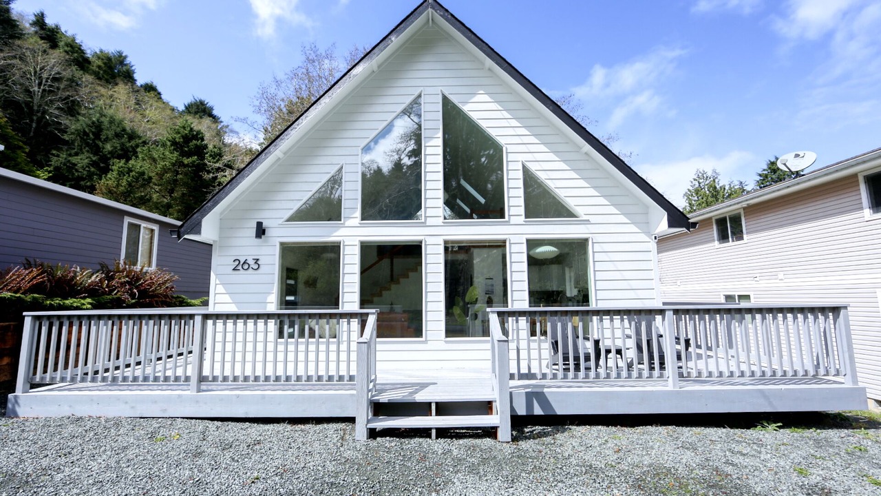 Photo of Outdoor in Rockaway Beach