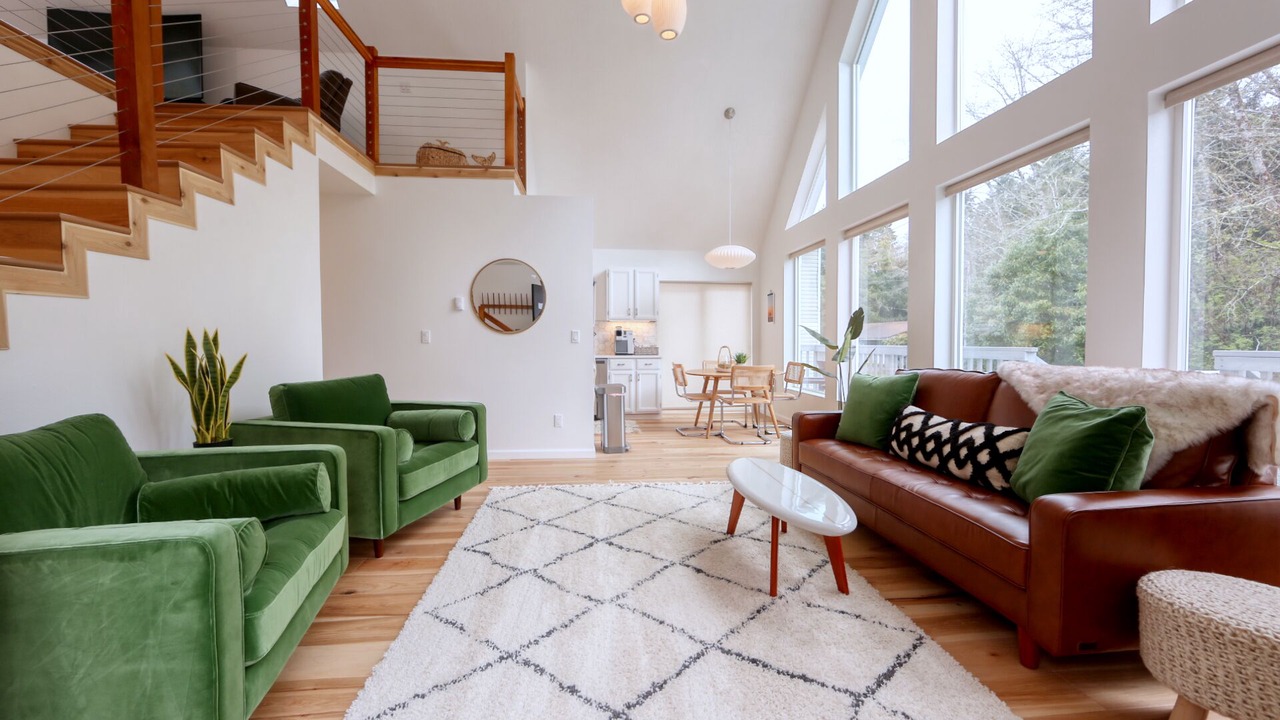 Photo of Livingroom in Rockaway Beach