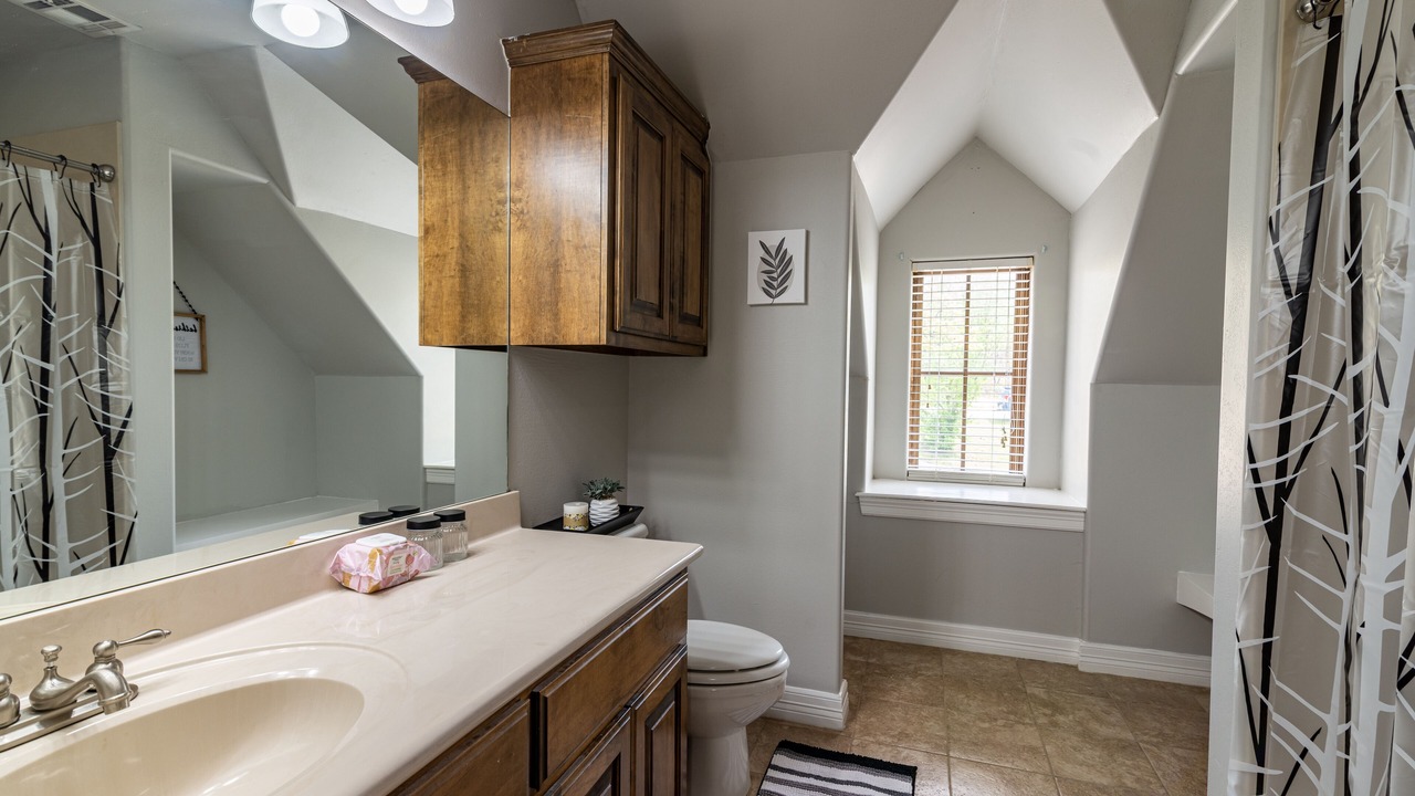 Photo of Bathroom in Sperry