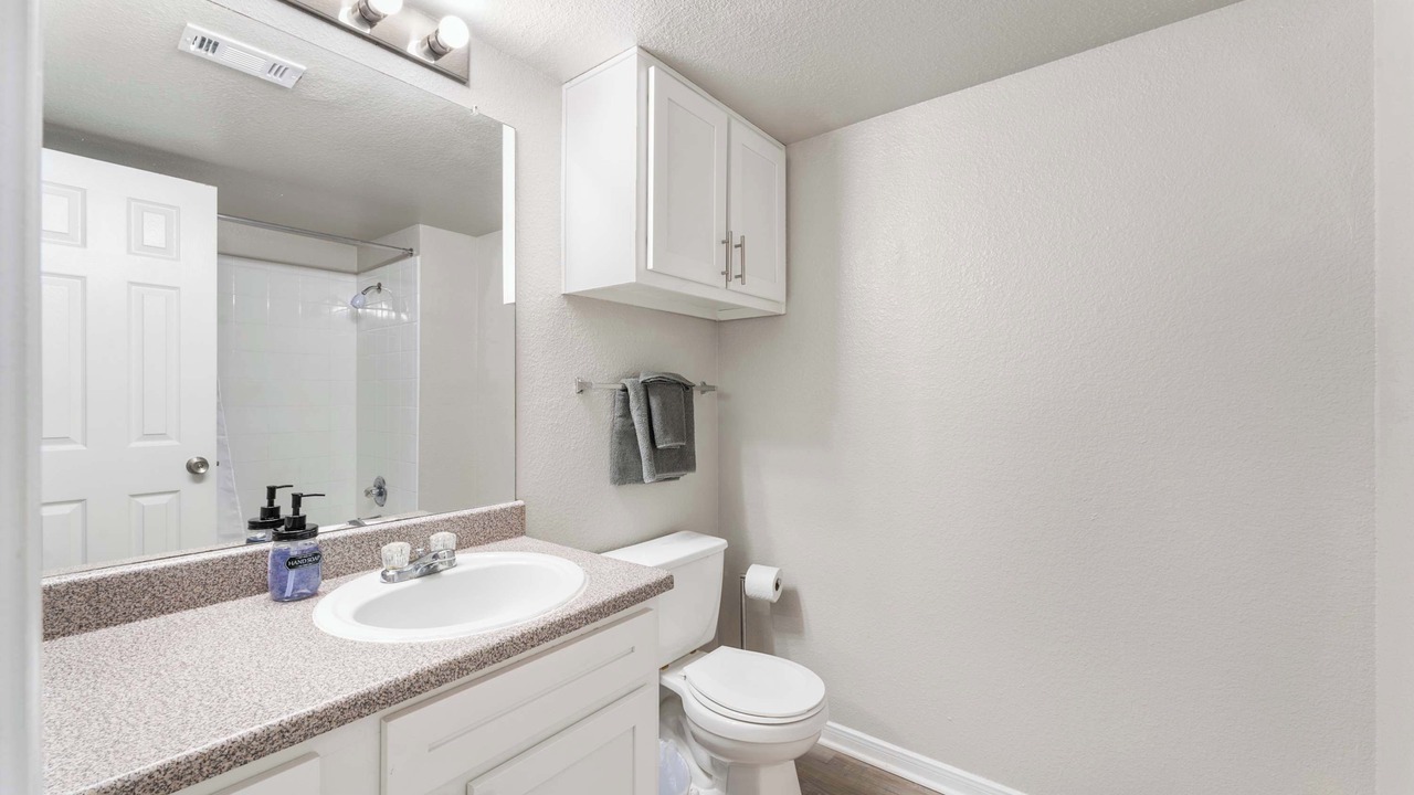 Photo of Bathroom in Pleasant Valley