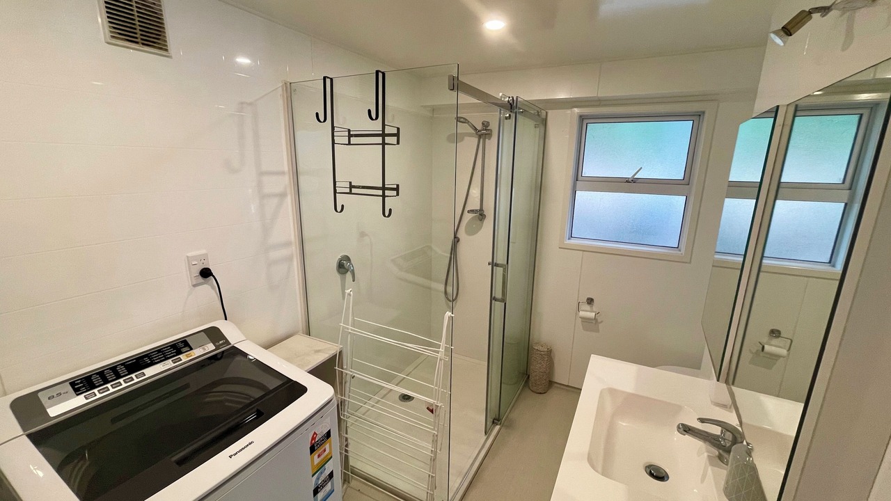 Photo of Bathroom in Kingsland