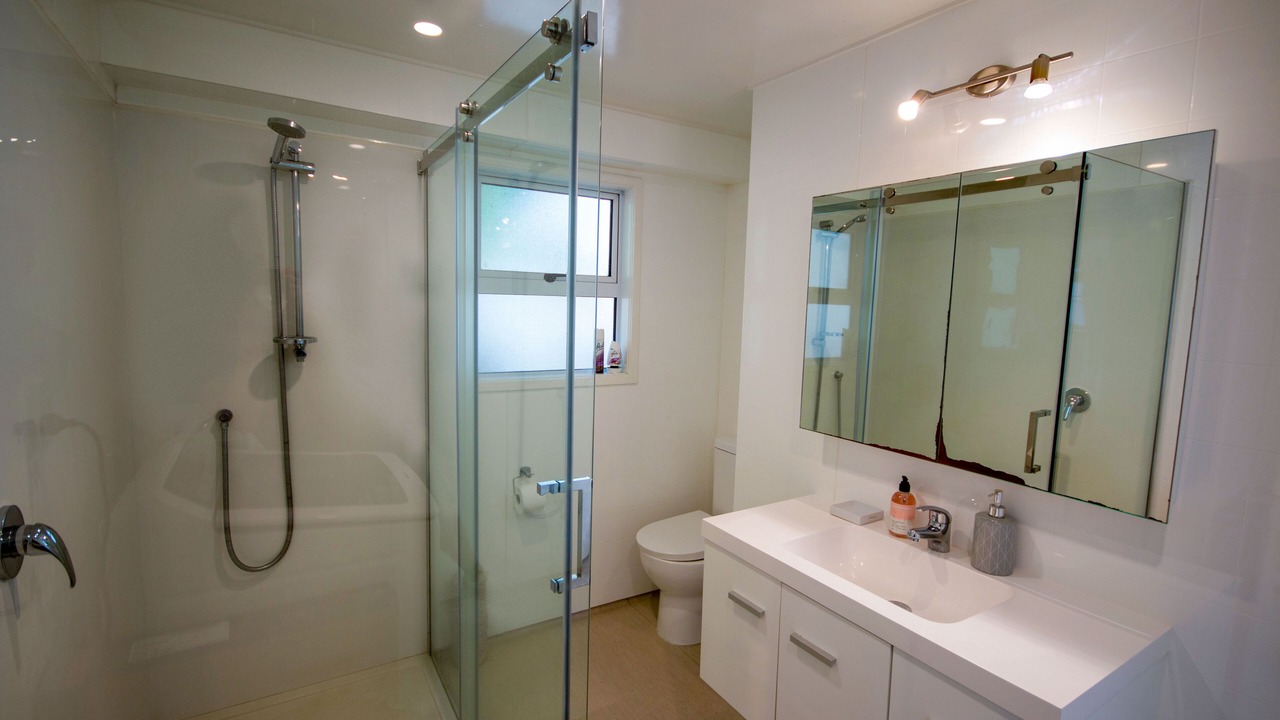 Photo of Bathroom in Kingsland