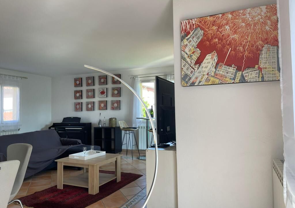 Photo of Livingroom in Tournefeuille