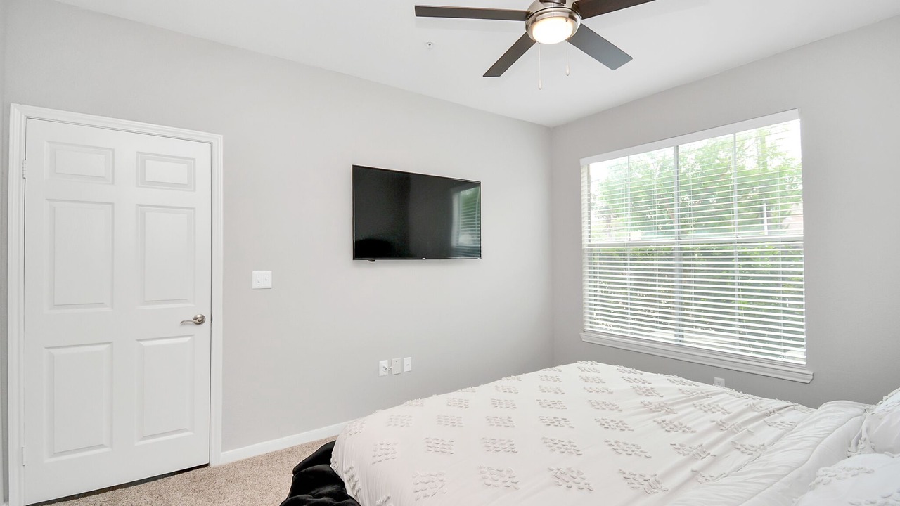 Photo of Bedroom in Uptown