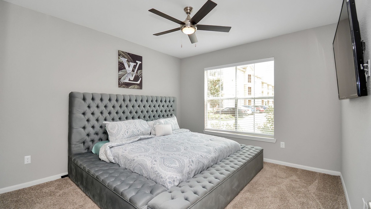 Photo of Bedroom in Uptown
