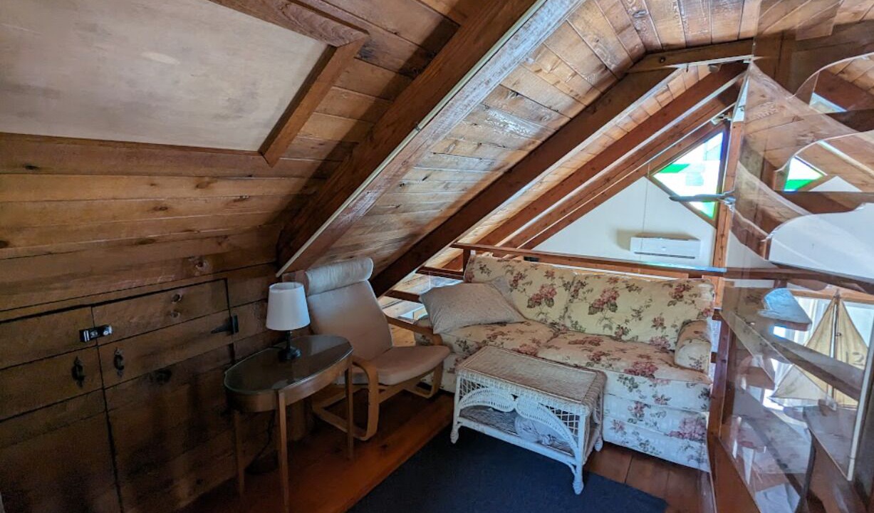 Photo of Livingroom in Charlestown