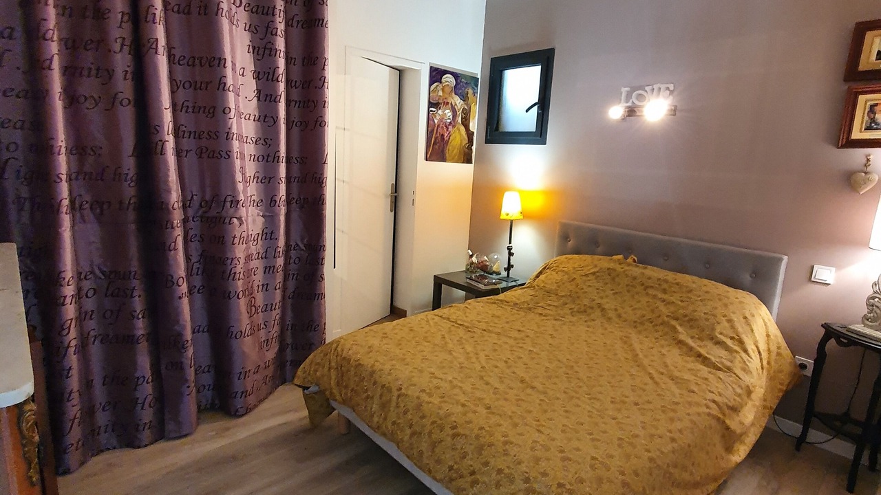 Photo of Bedroom in Aix-en-Provence