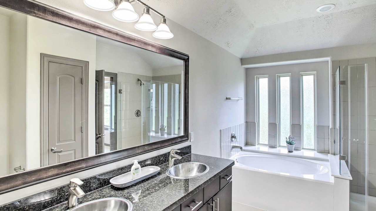 Photo of Bathroom in Spring