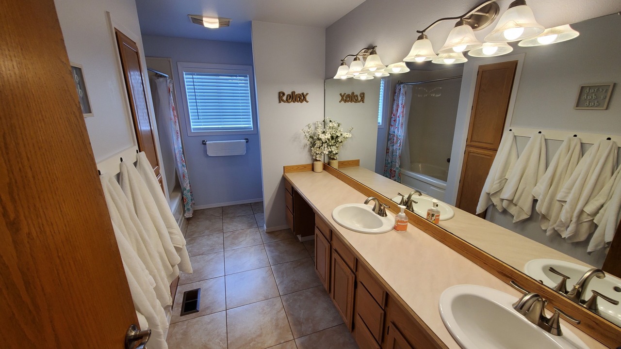 Photo of Bathroom in Moses Lake