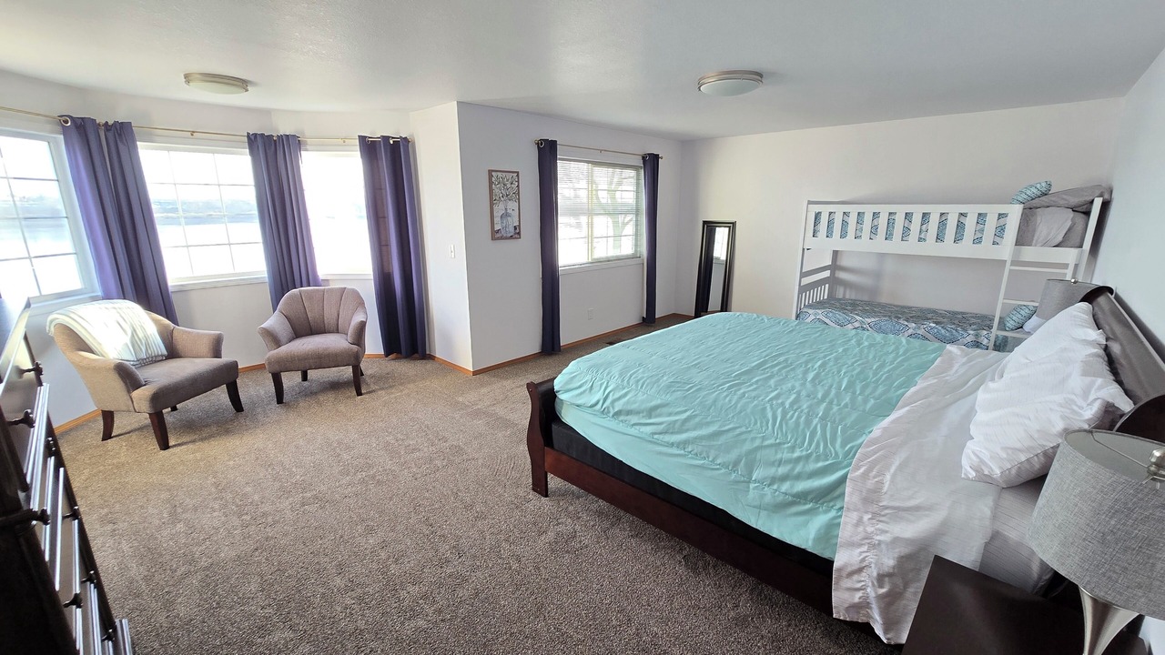 Photo of Bedroom in Moses Lake