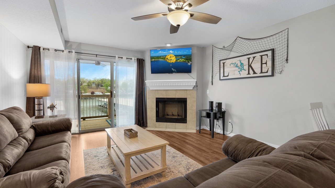 Photo of Livingroom in Osage Beach