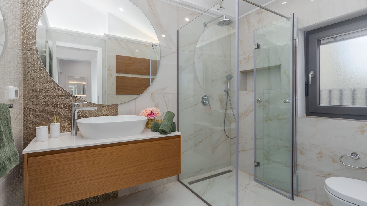 Photo of Bathroom in Mofardini