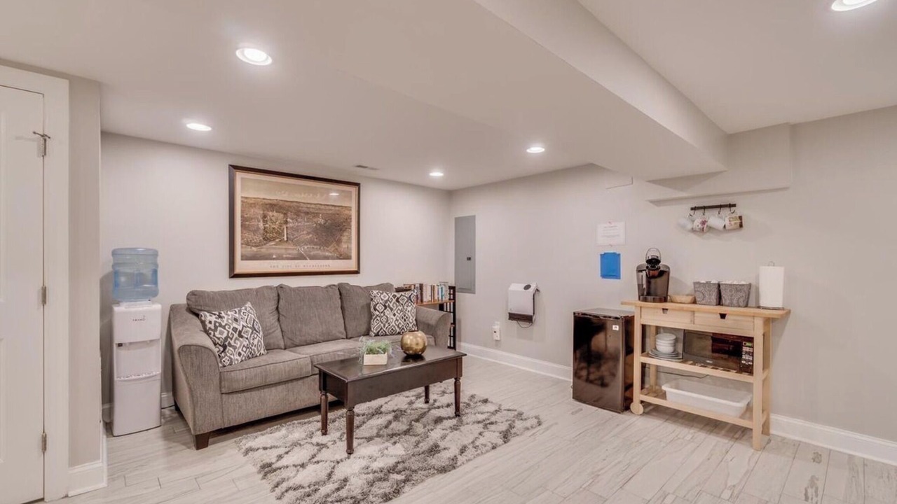 Photo of Livingroom in Columbia Heights