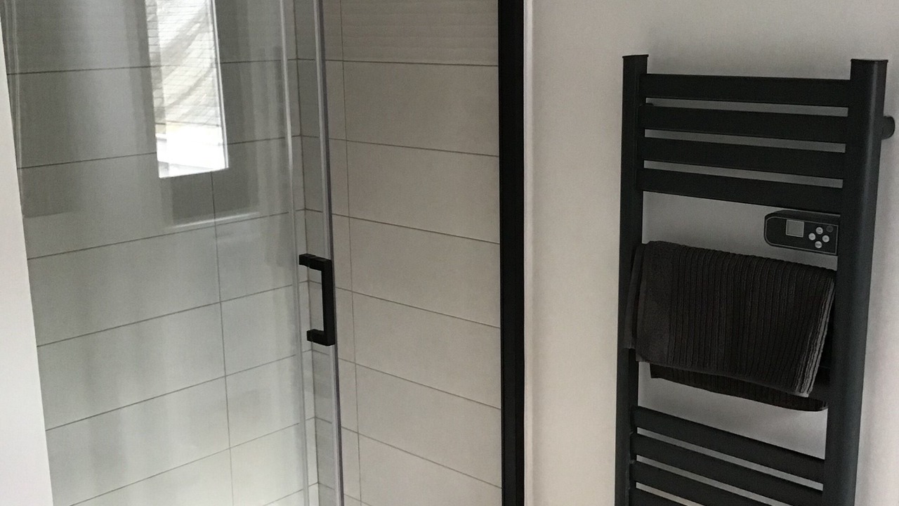 Photo of Bathroom in Rouen City Centre