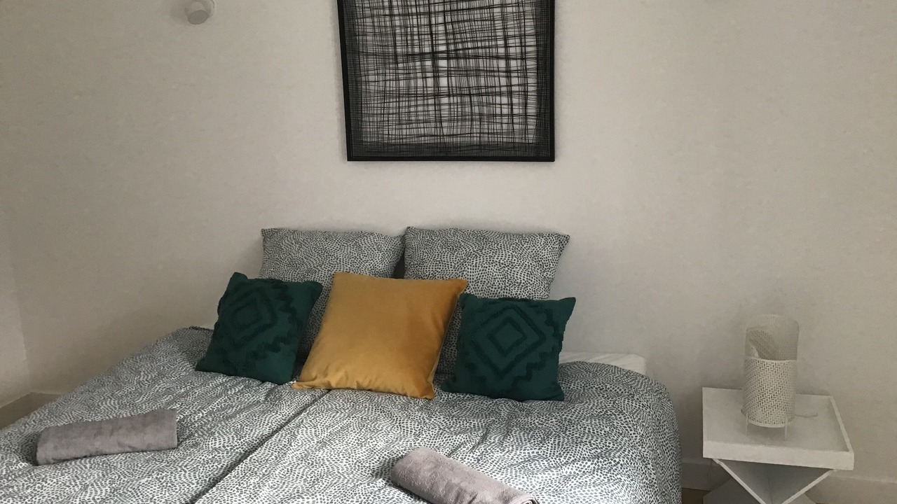 Photo of Bedroom in Rouen City Centre
