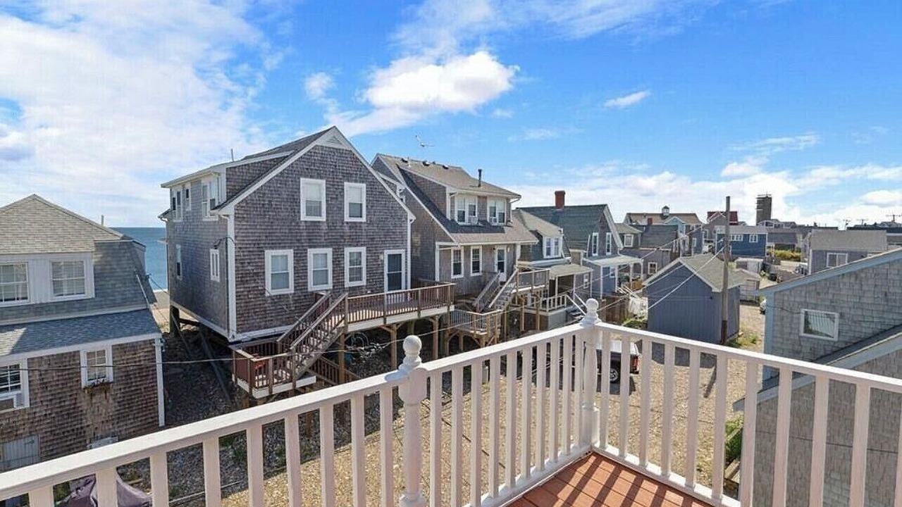 Photo of Patio Balcony in Brant Rock