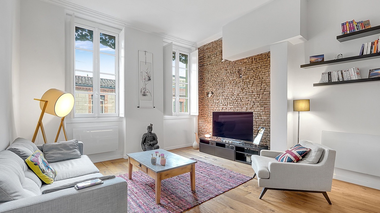 Photo of Livingroom in Arnaud Bernard