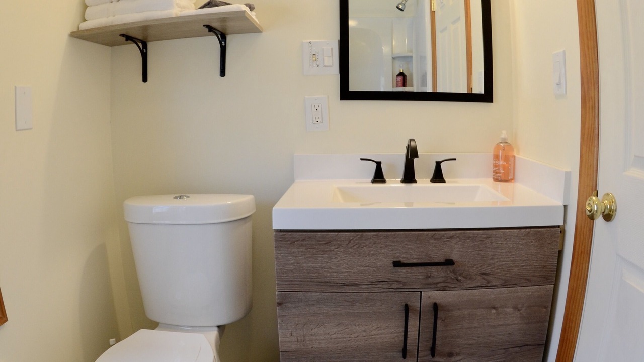 Photo of Bathroom in Guilderland Center